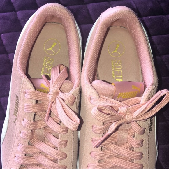 Puma sneaker shoes (SOLD) - Picture 3 of 5